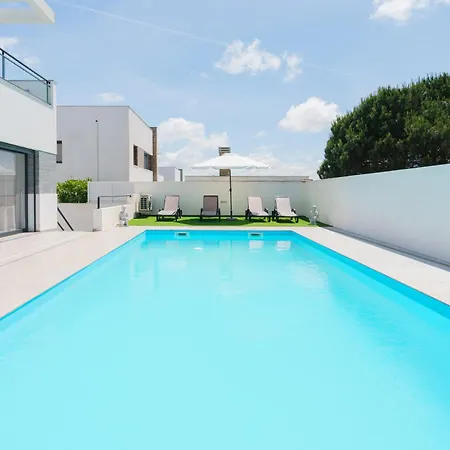 别墅 Azura With Private Pool *