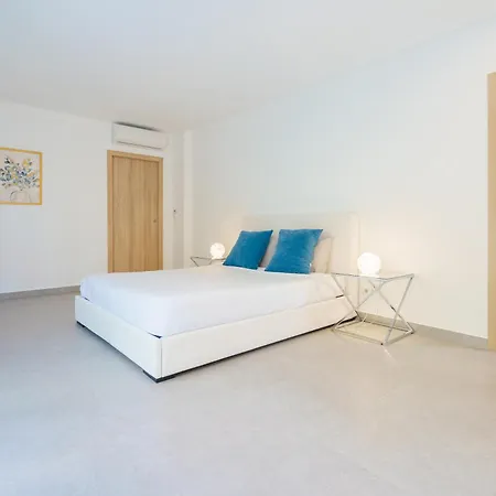 Villa Azura With Private Pool