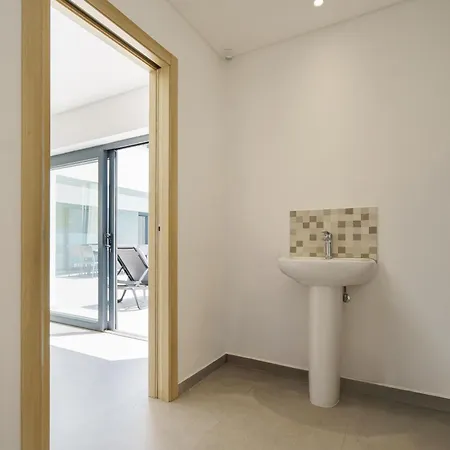 Azura With Private Pool 别墅